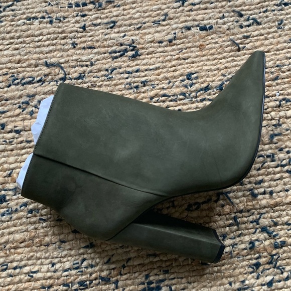 NWOB Gabriella ankle boot by L’intervalle - Picture 6 of 10